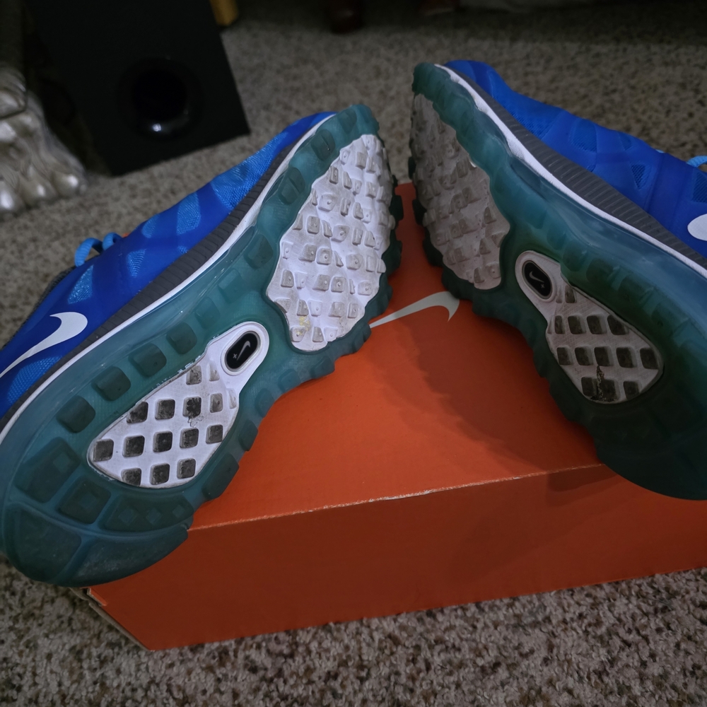 Nike Women's Blue Running Shoes - Picture 3 of 4